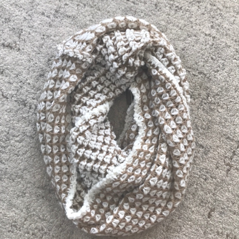 NWT White and Tan Infinity Scarf